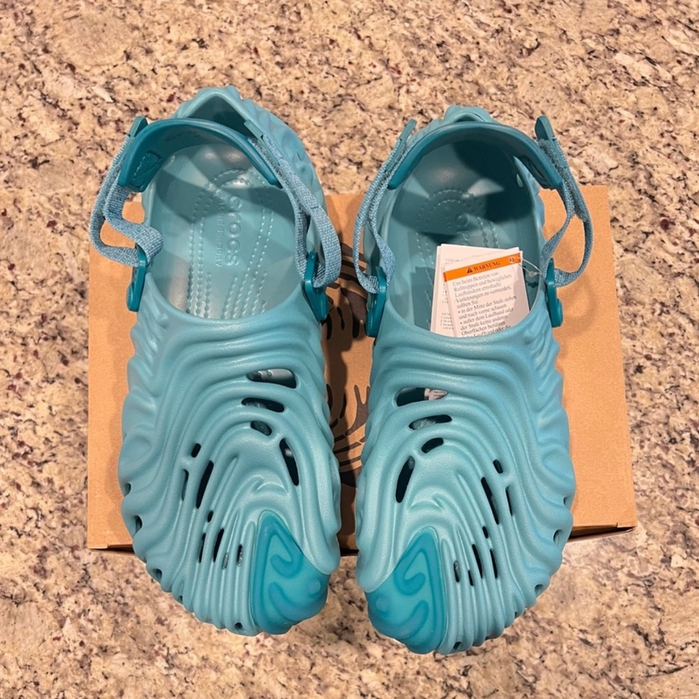 SOLD Unisex turquoise Salehebembury Pollex Croc